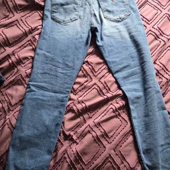 Jeans - Picture 2 of 10
